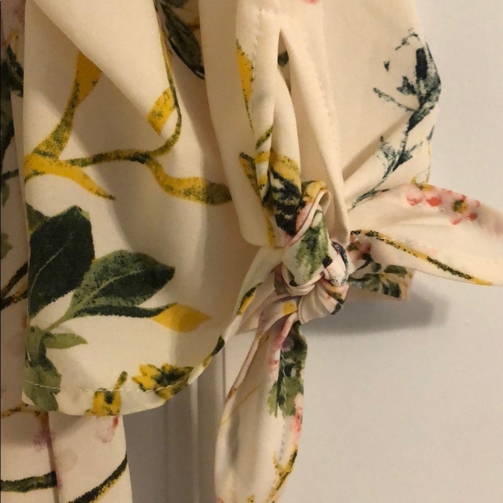 Love Tree Floral Dress - Picture 3 of 3